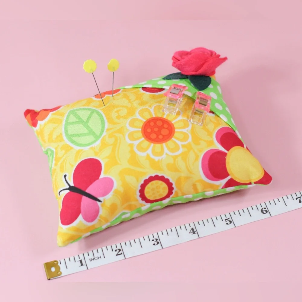NEW Weighted Walnut Shell Pin Cushion for Sharpening your Pins. NWOT